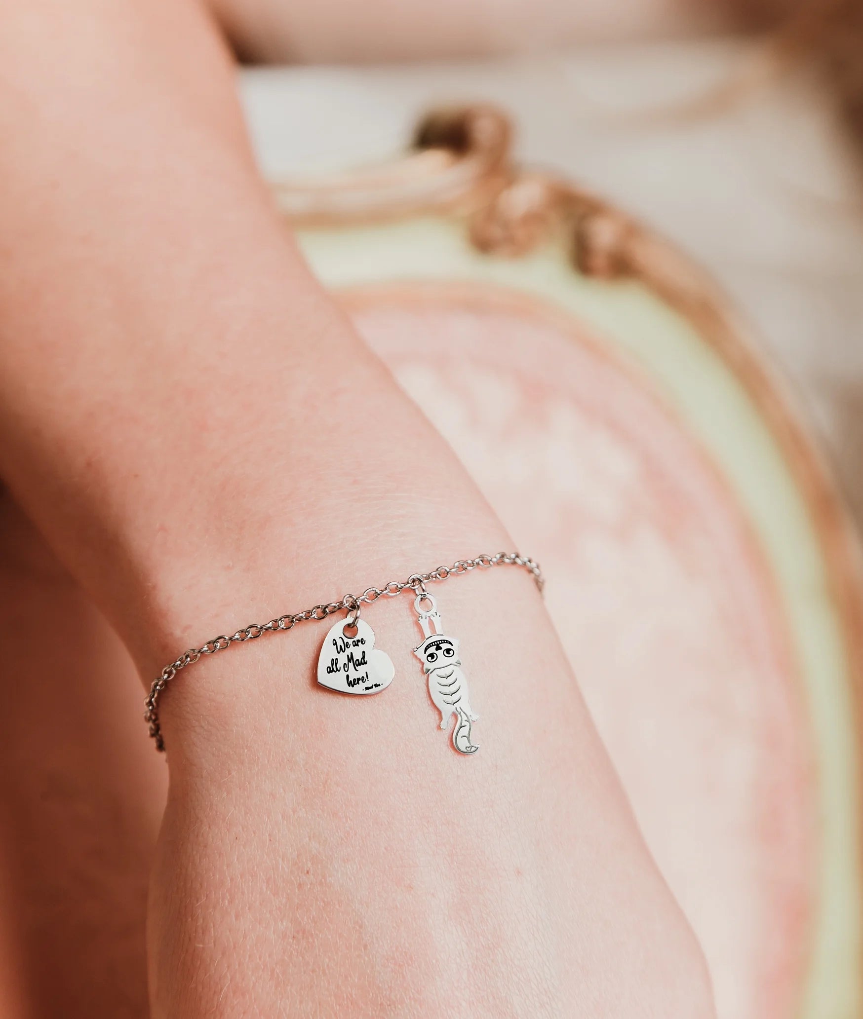 Bracciale Gatto di Alice “We are all mad here!”