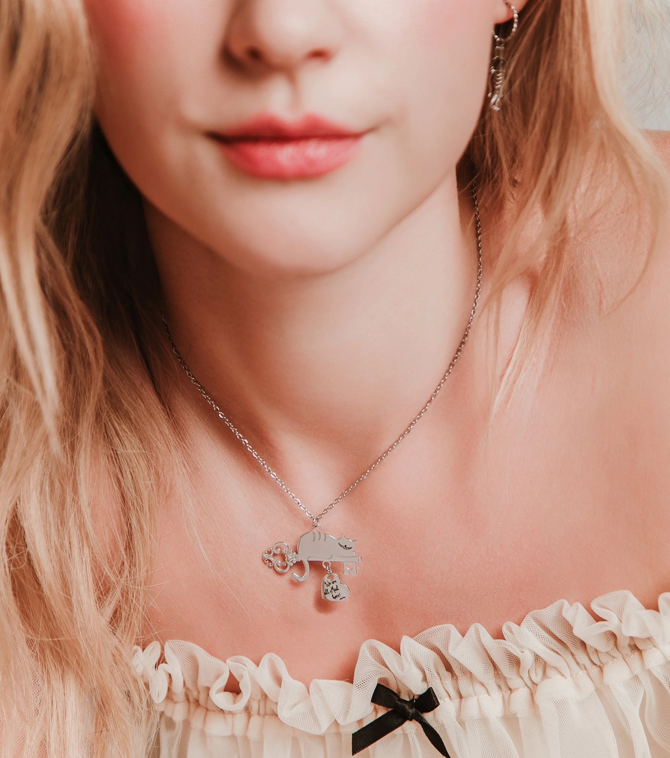 Collana Gatto di Alice “We are all mad here!”