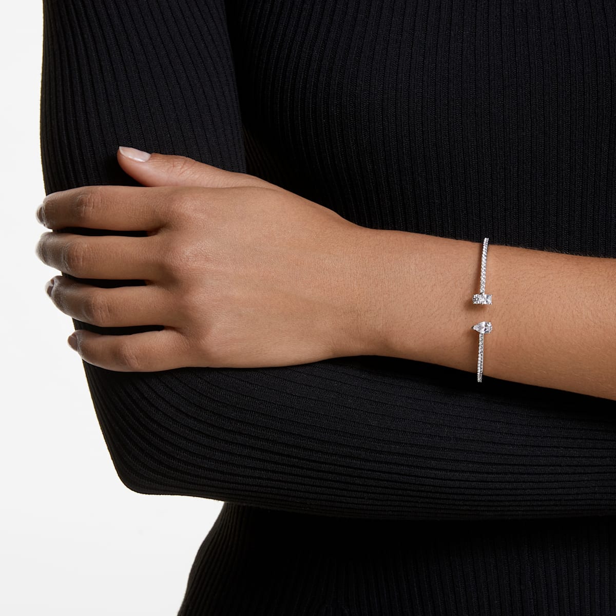 Bracciale rigido Attract