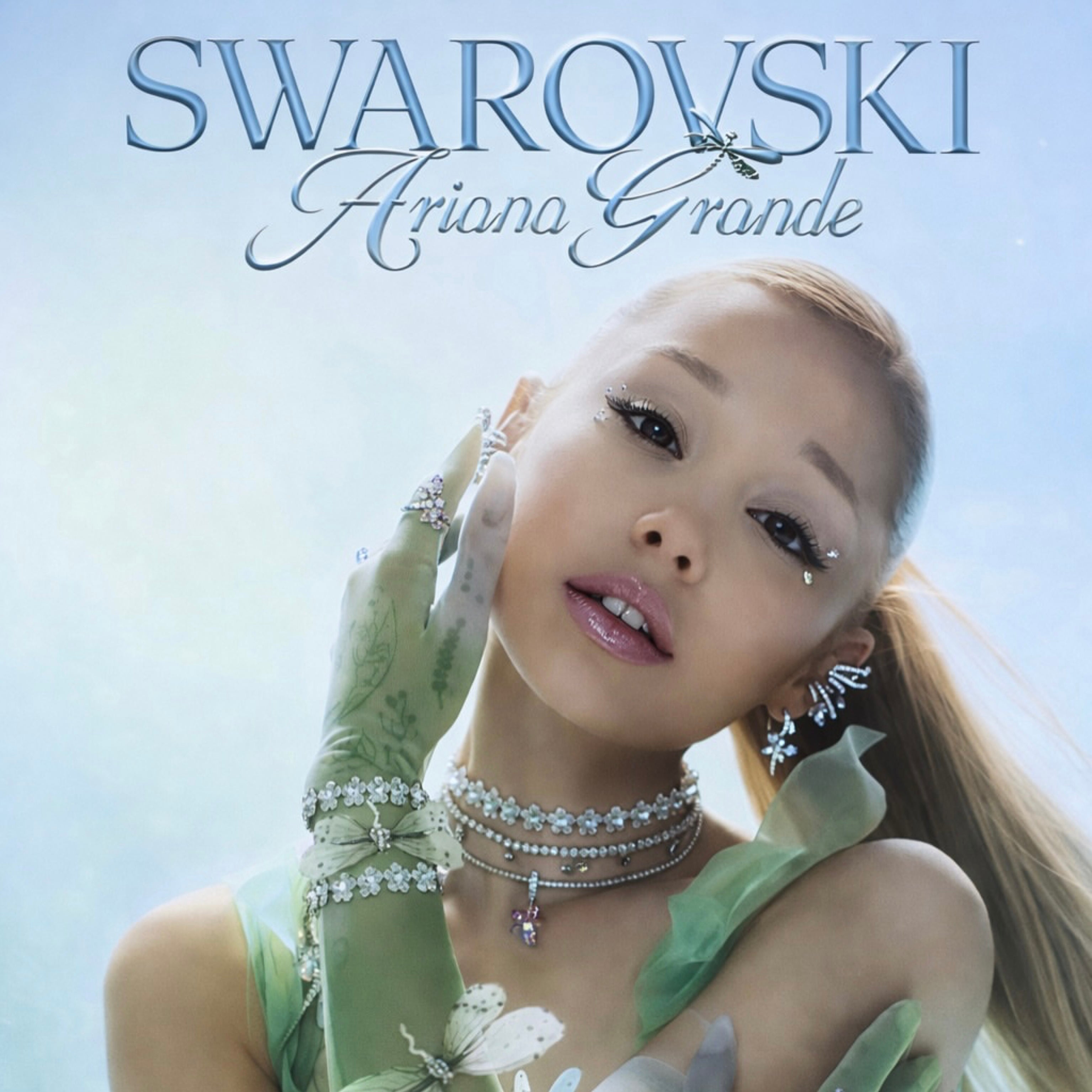 CAPSULE ARIANA GRANDE