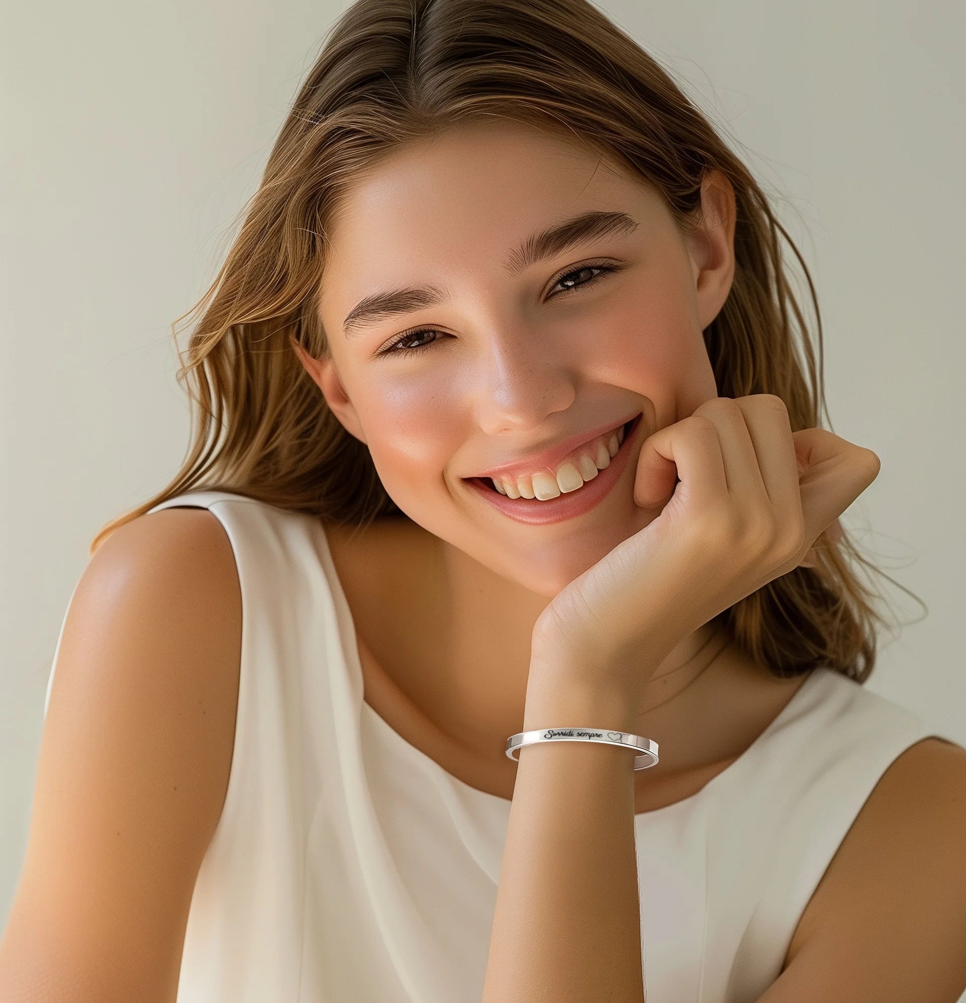 Bracciale rigido “Sorridi sempre”