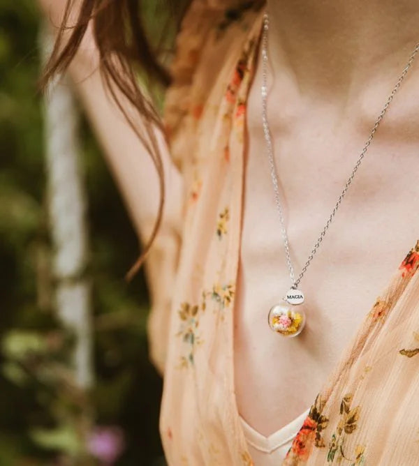 Collana della magia “Fiori di campo”