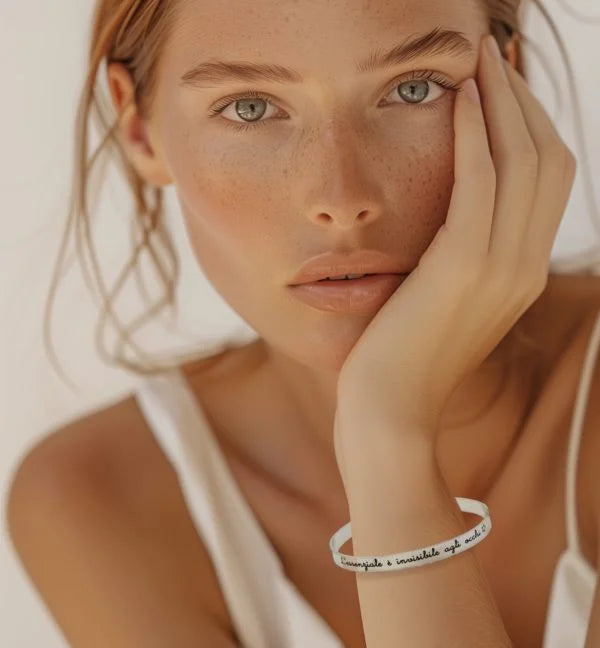 Bracciale rigido “L’essenziale è invisibile agli occhi”