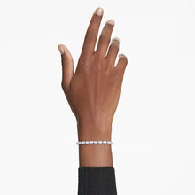 Carica l&#39;immagine nel visualizzatore di Gallery, Bracciale Tennis Matrix baguette
