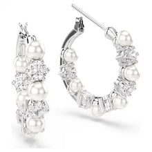 Carica l&#39;immagine nel visualizzatore di Gallery, Orecchini cerchio Matrix Crystal Pearl
